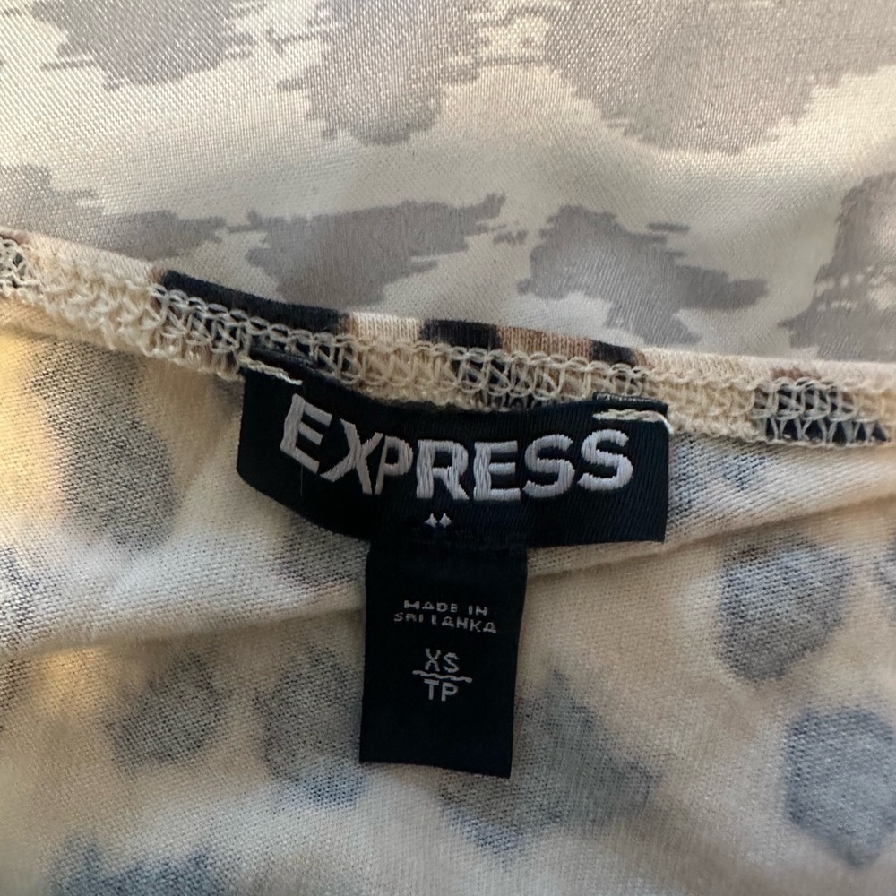 Express Leopard Pattern Bodysuit - Picture 3 of 3